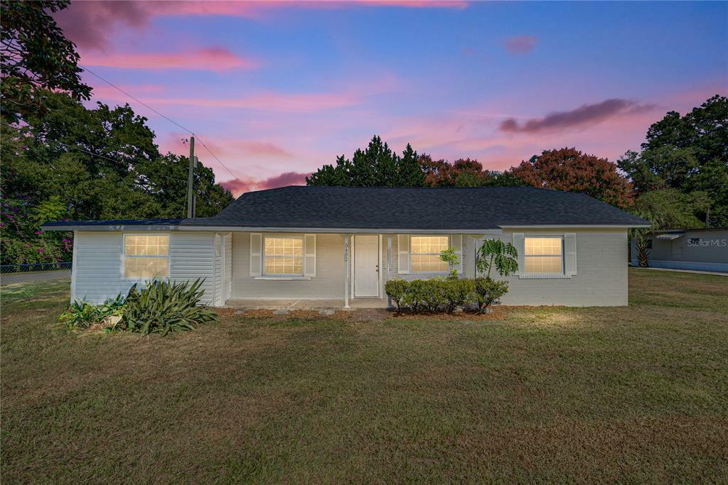 Property Photo:  5432 7th Street SE  FL 33813 