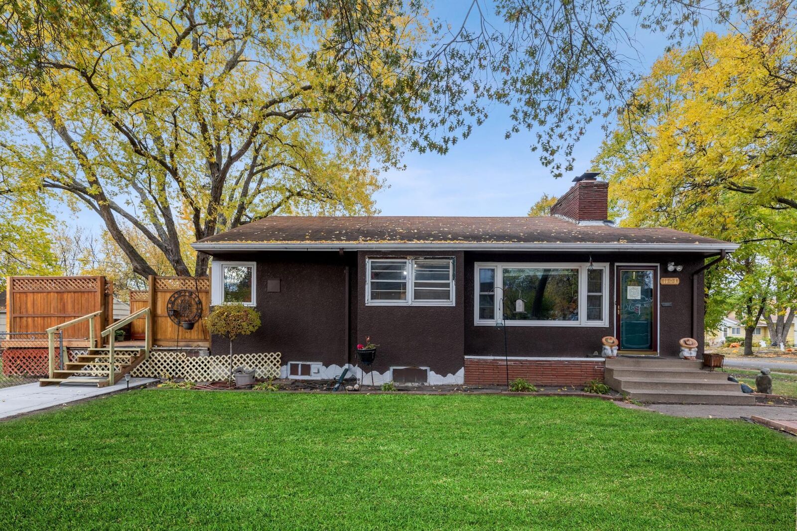 Property Photo:  1103 Virginia Street  MN 55117 