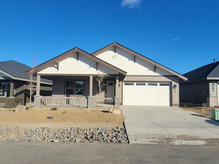 2774 NW 23rd Loop N  Redmond OR 97756 photo