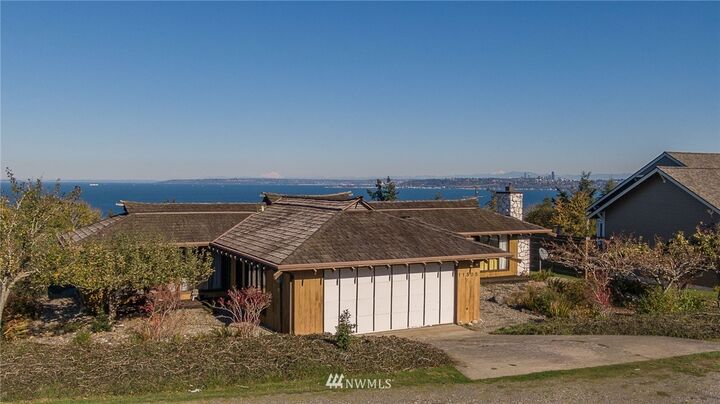 11505 103rd Avenue SW  Vashon WA 98070 photo