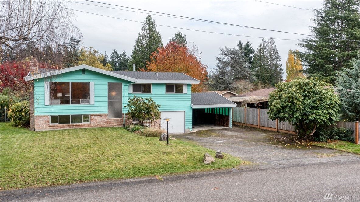 Property Photo:  15703 57th Place W  WA 98026 