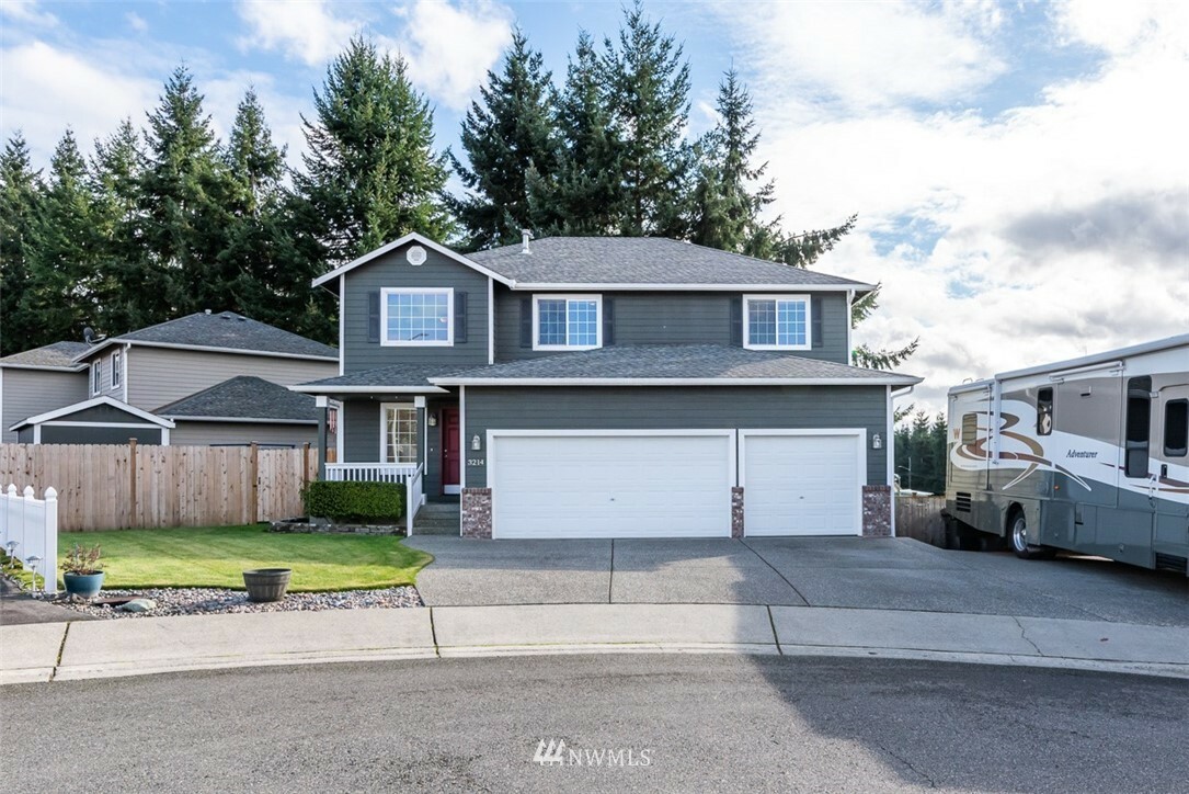 Property Photo:  3214 64th Avenue NE  WA 98270 