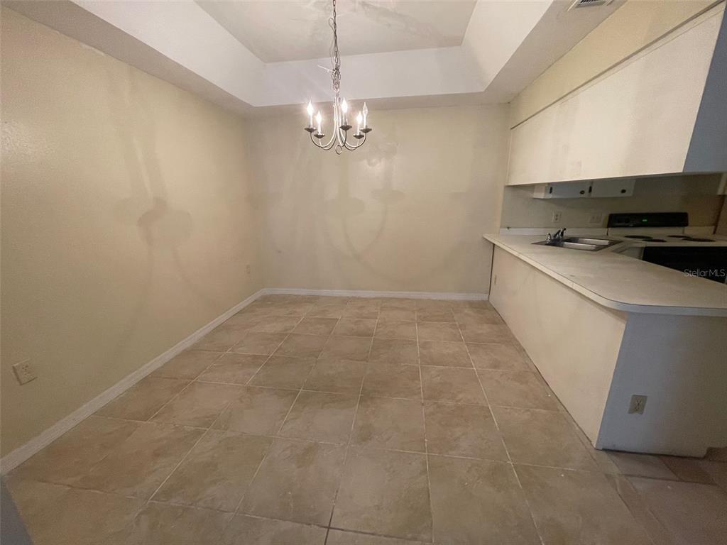 Property Photo:  5229 Gold Tree Court  FL 32808 