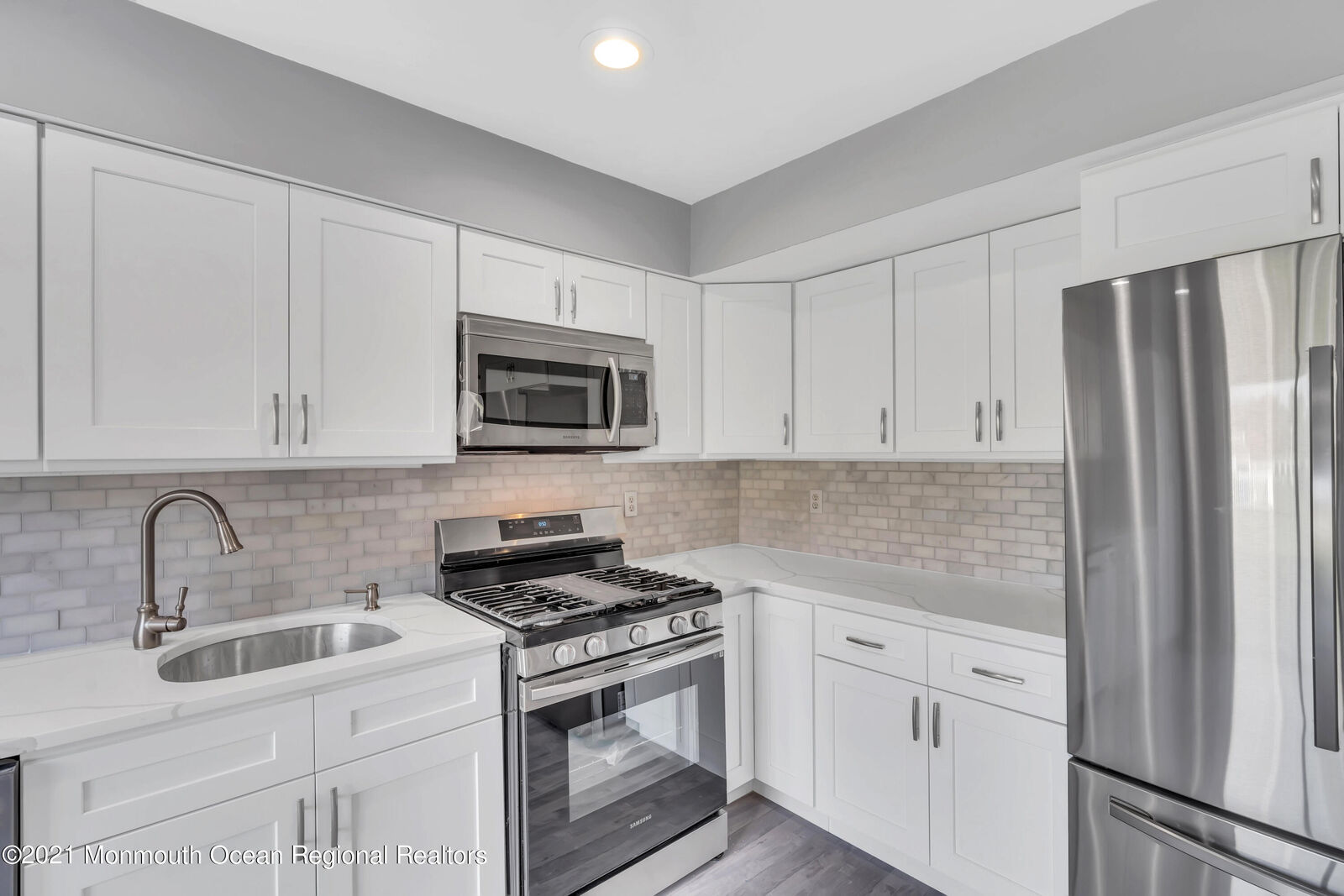 Property Photo:  1204 Sandra Place  NJ 08724 