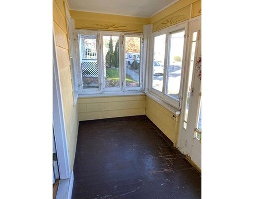 Property Photo: 10 Merrill Rd MA 01606