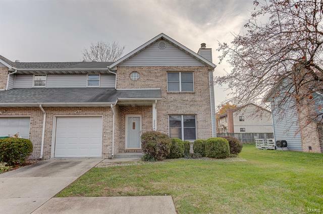 Property Photo: 2224 Greenfield Drive 62221