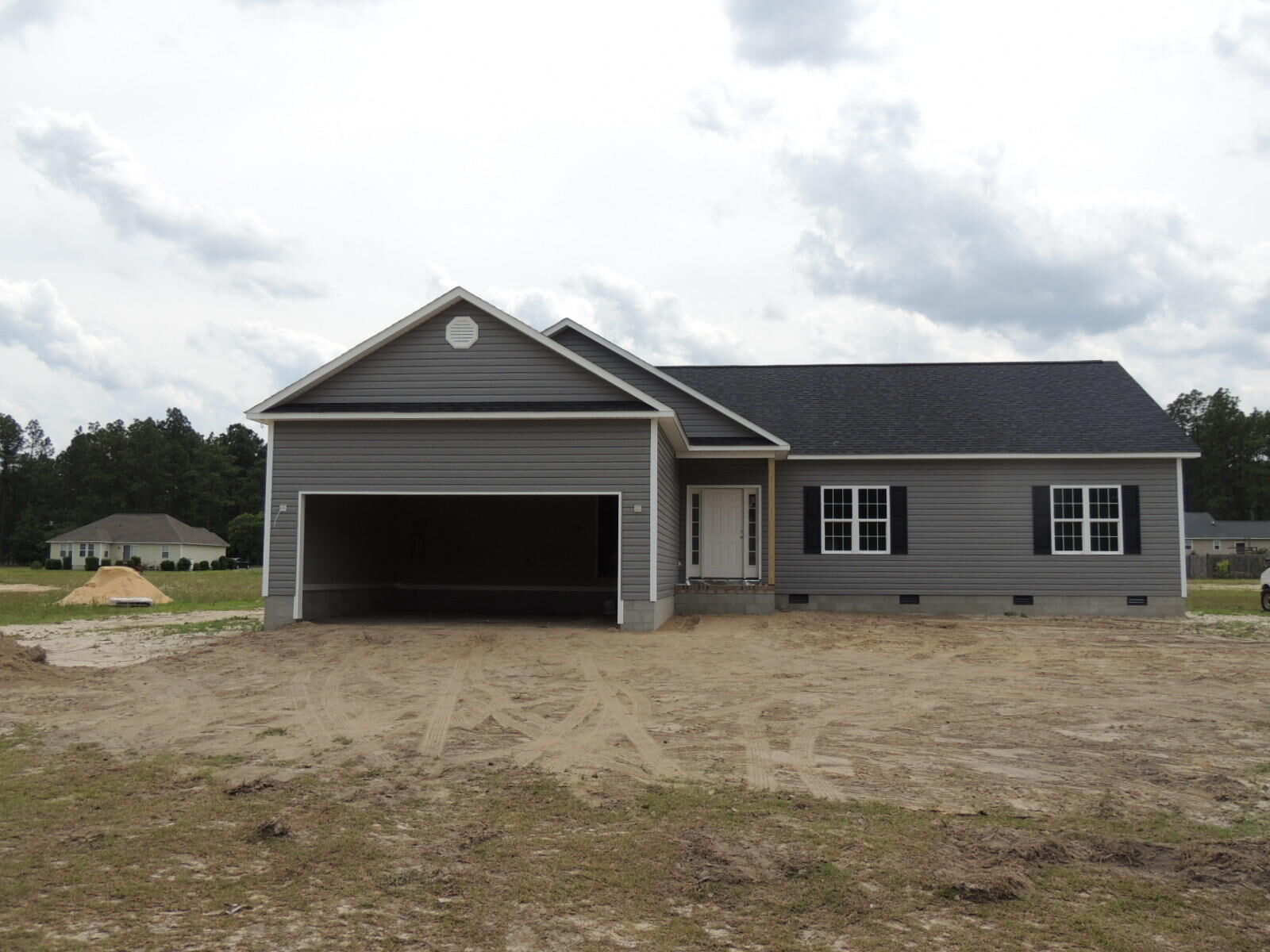 Property Photo: 19 Wesleyan Drive GA 31419