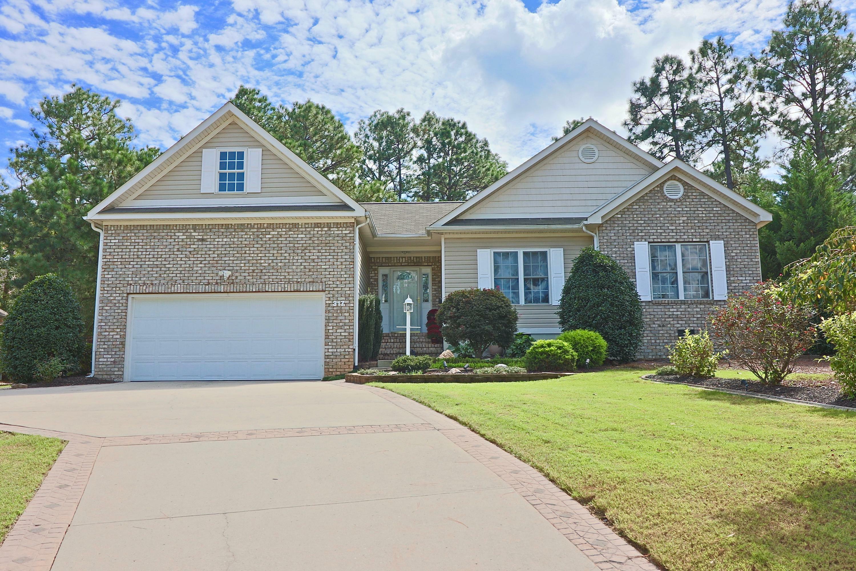 Property Photo: 317 Juniper Creek Boulevard NC 28374