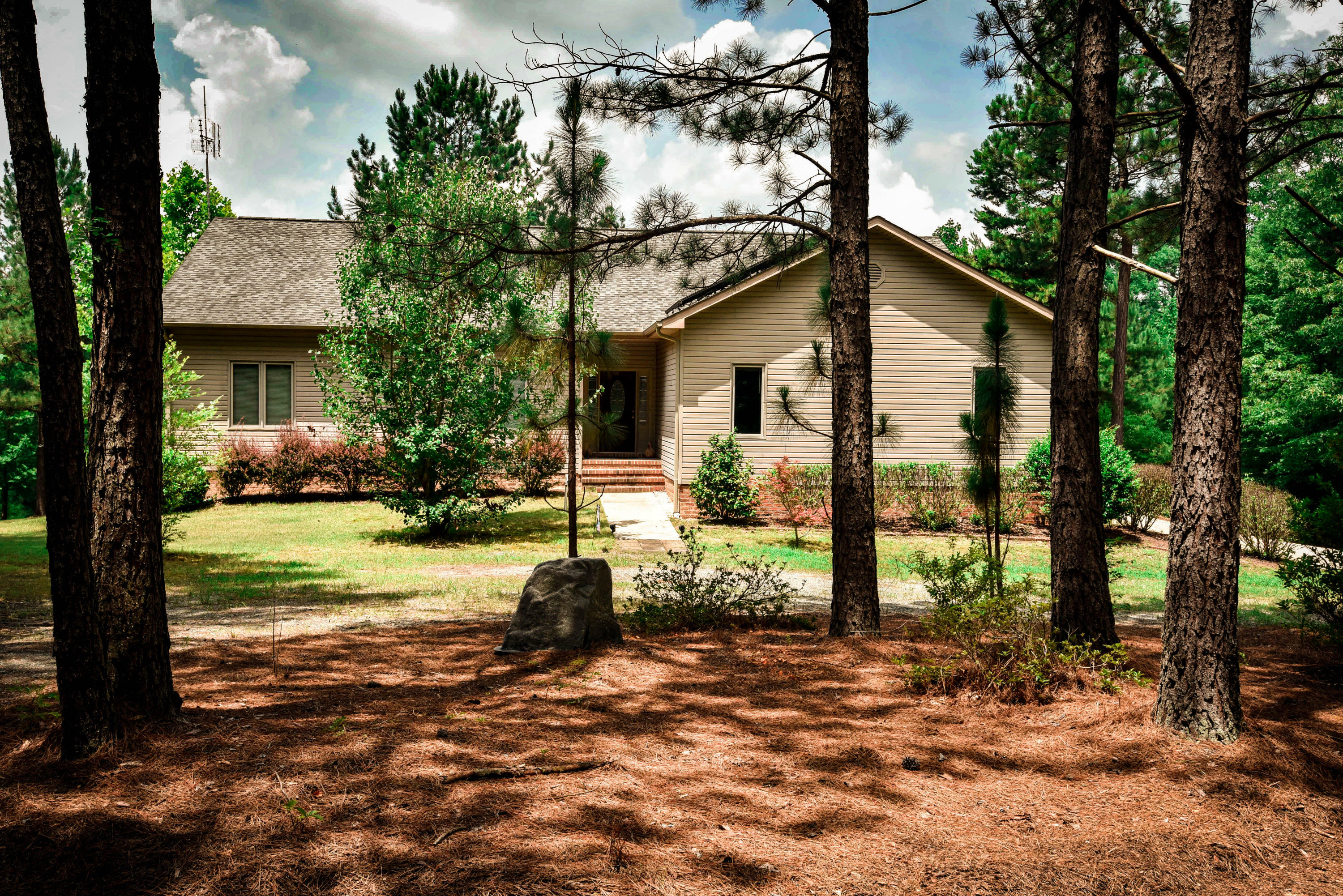 Property Photo:  591 Barber Road Drive  NC 28327 