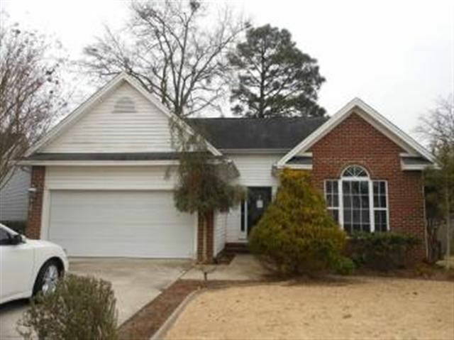 Property Photo:  105 Thornhill Way  NC 28315 