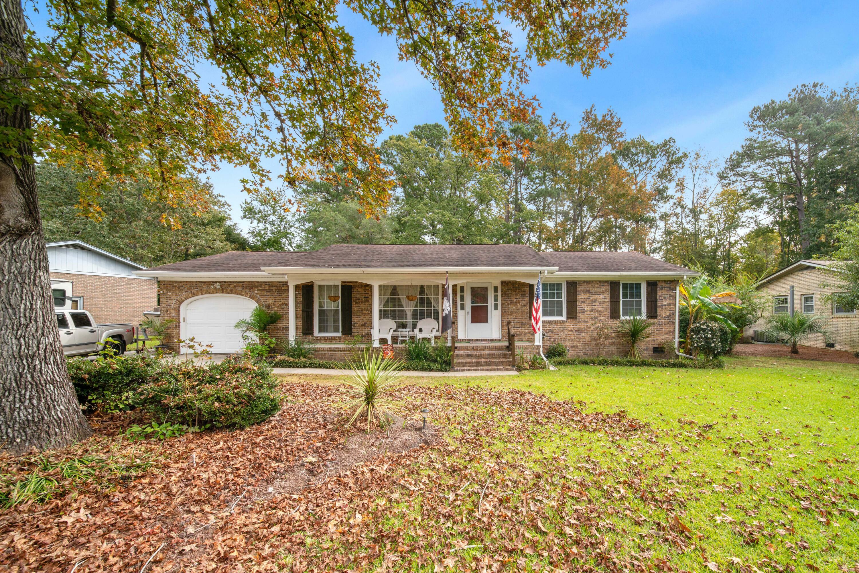 Property Photo:  216 Jimbo Road  SC 29485 