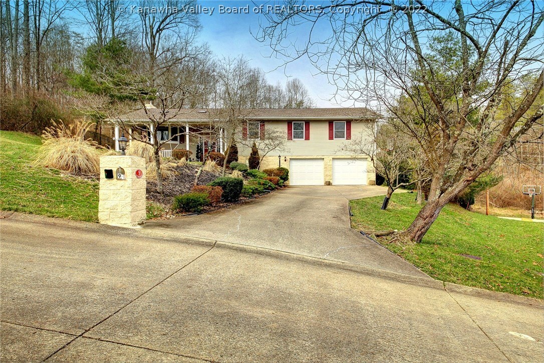 Property Photo:  9 Richland Drive  WV 25526 