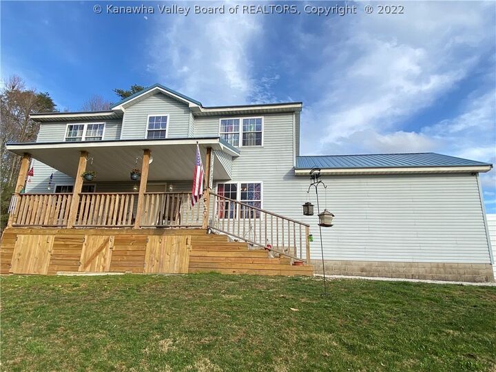 63 Landis Lane  Kenna WV 25248 photo