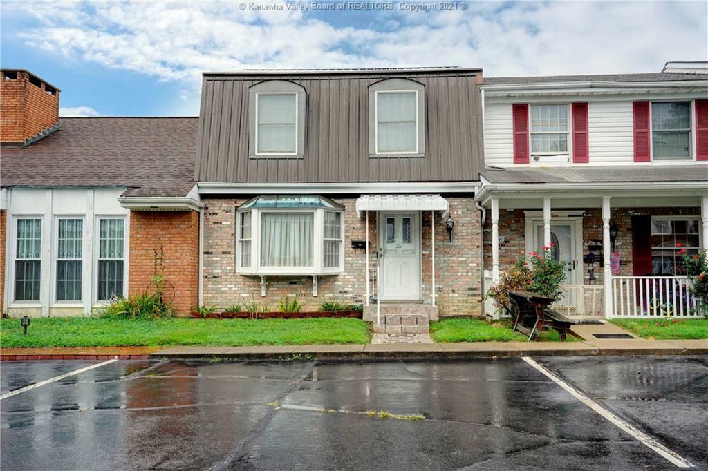 Property Photo: 911 Pennsylvania Avenue 10 WV 25177
