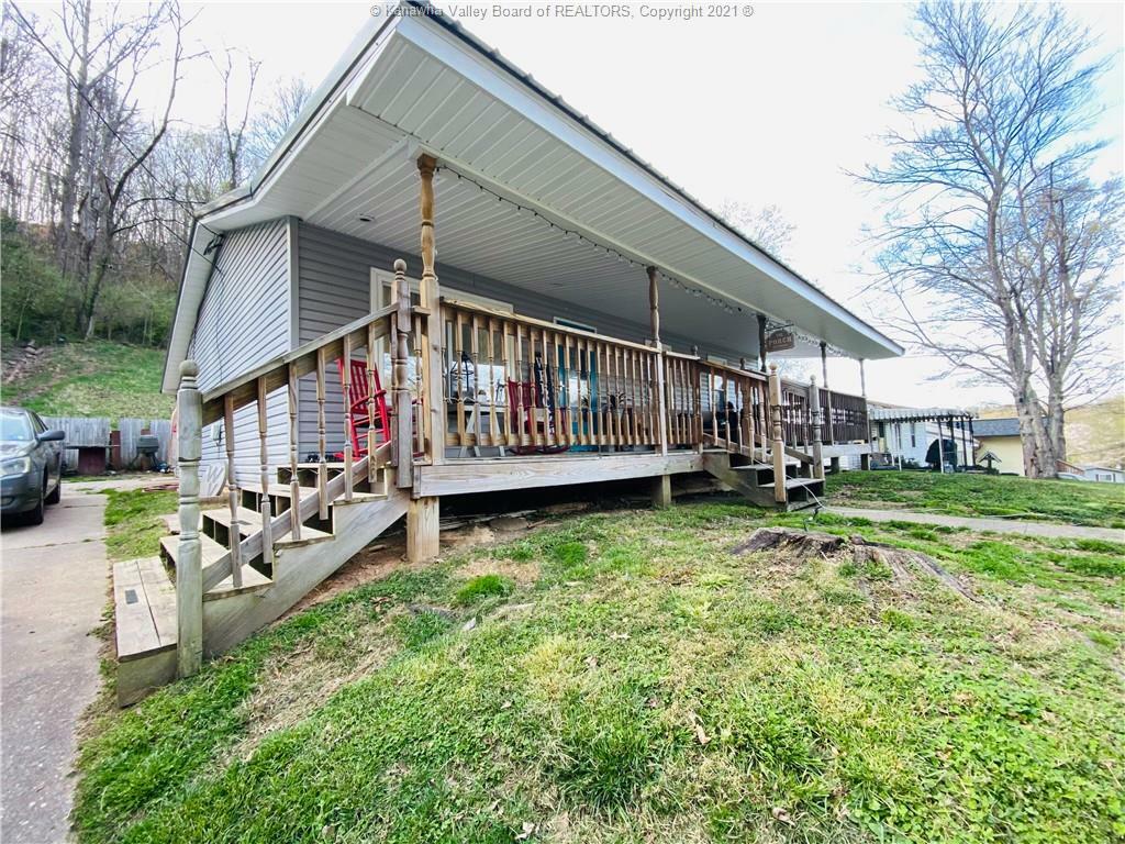 Property Photo:  109 Sunnybrook Drive  WV 25177 