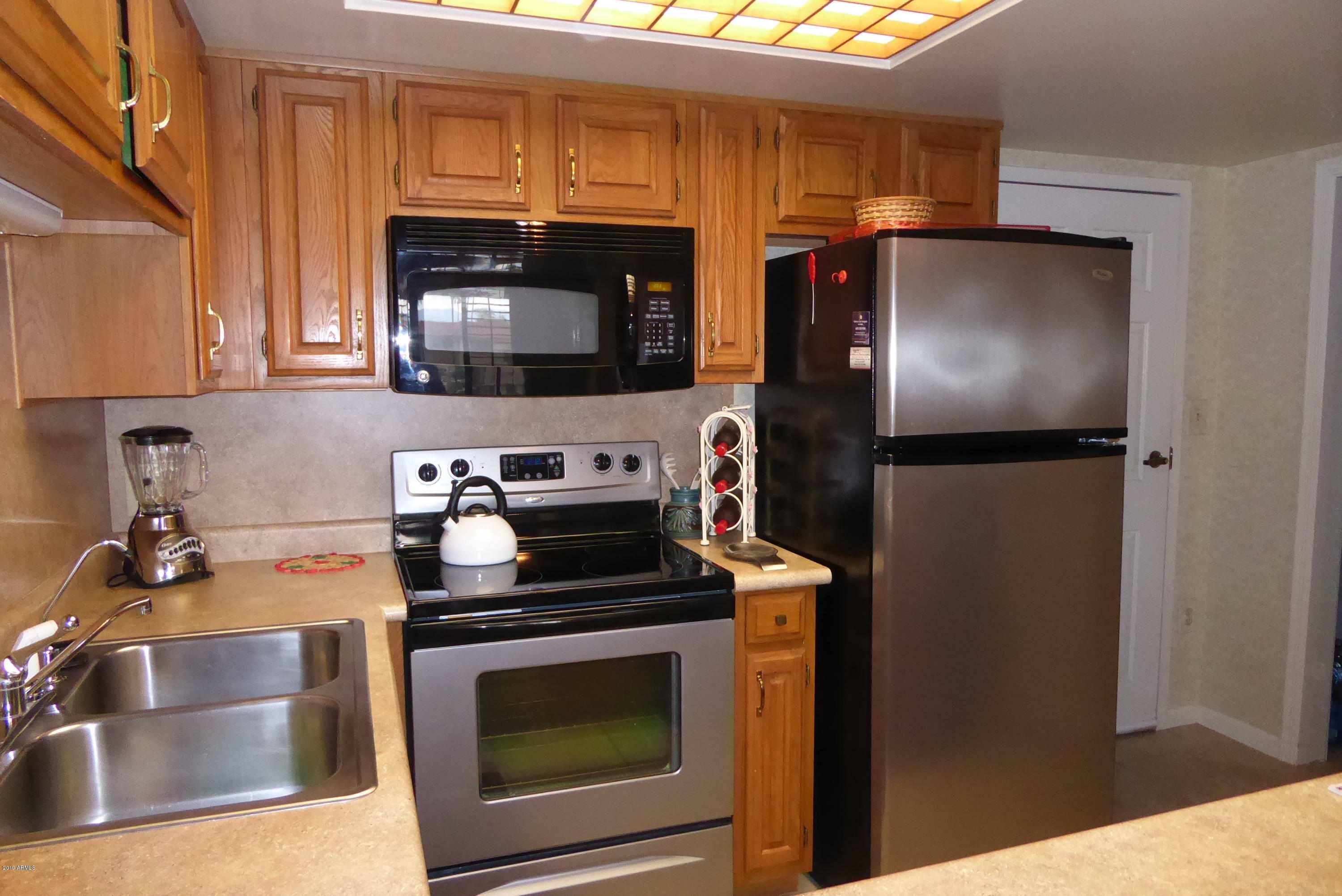 Property Photo:  10330 W Thunderbird Boulevard C302  AZ 85351 