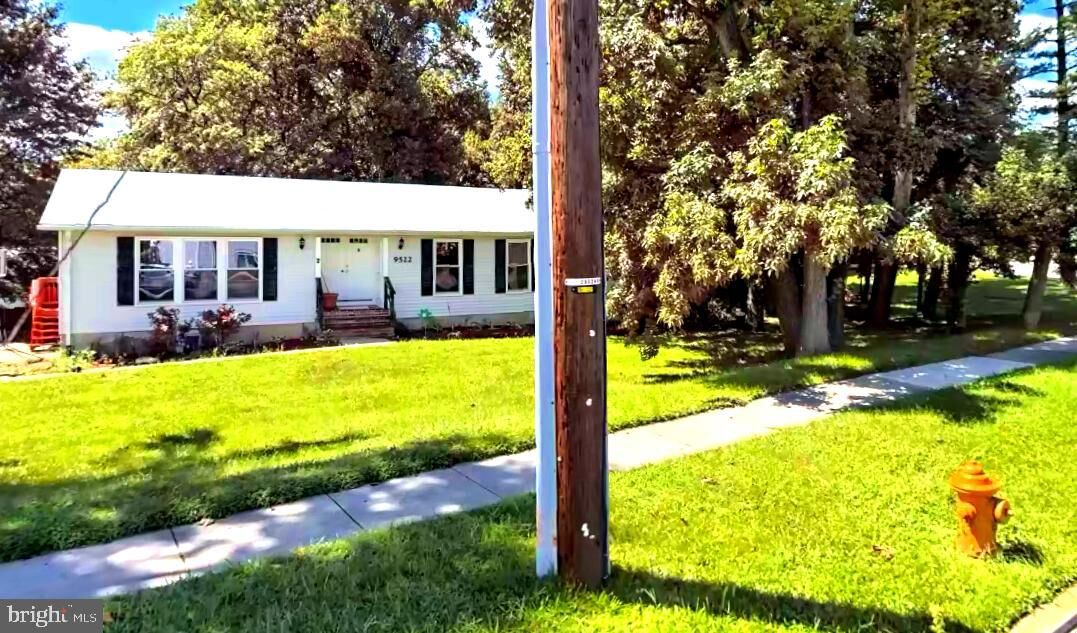 Property Photo:  9522 Old Lantern Way  MD 20723 