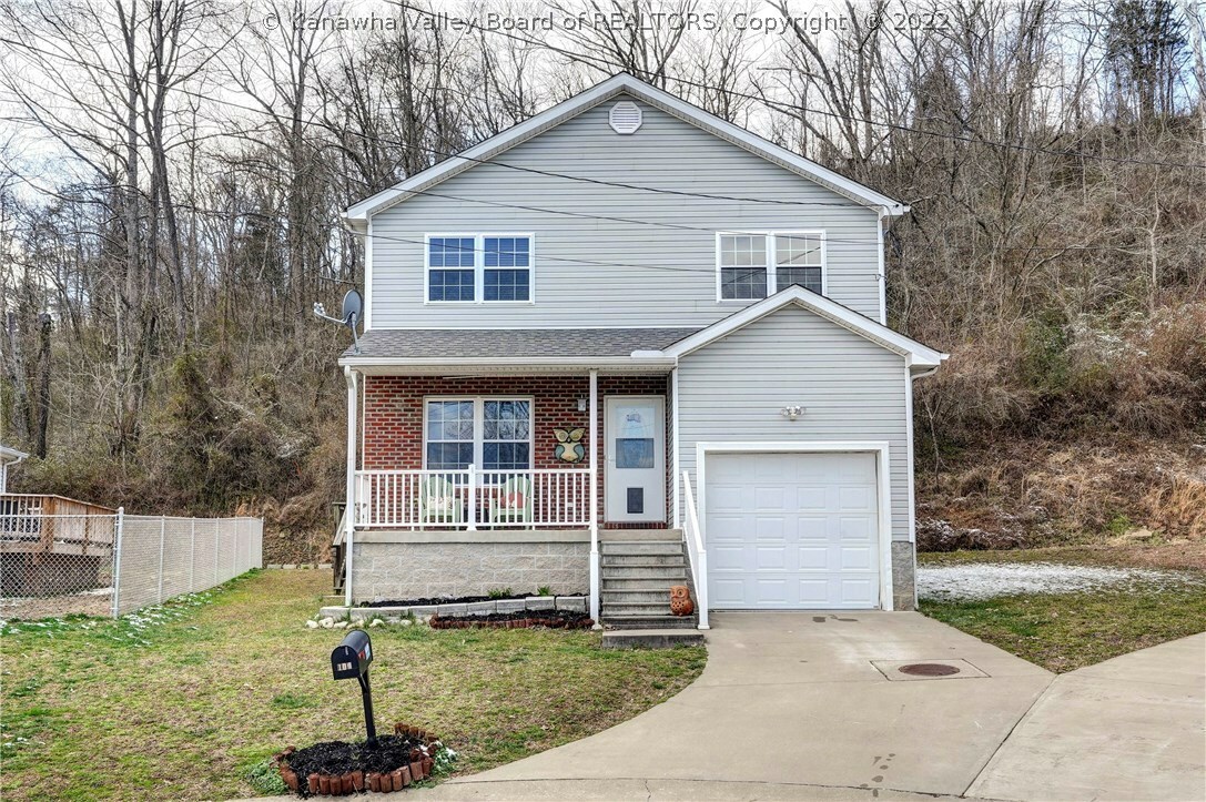 Property Photo: 100 Greenbrier Way WV 25202