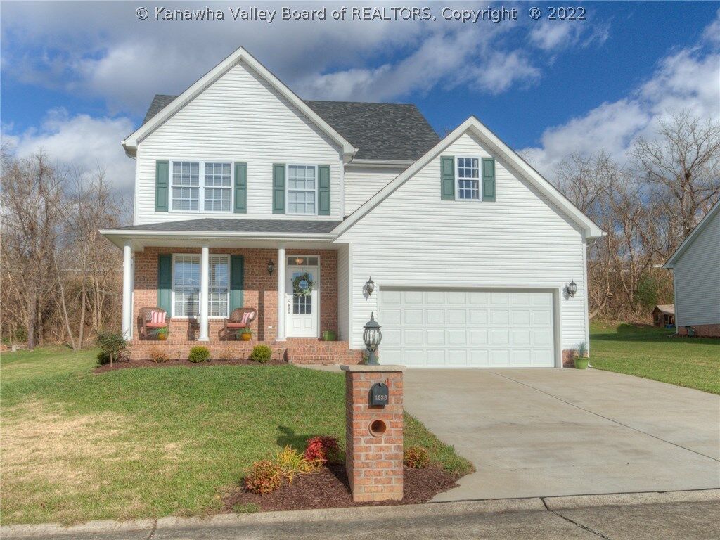 Property Photo:  4036 Farmington Drive  WV 25526 