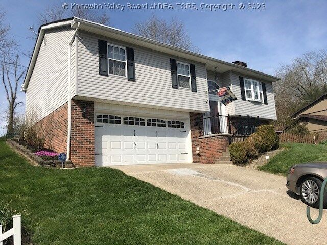 Property Photo:  98 Clinton Avenue  WV 25177 