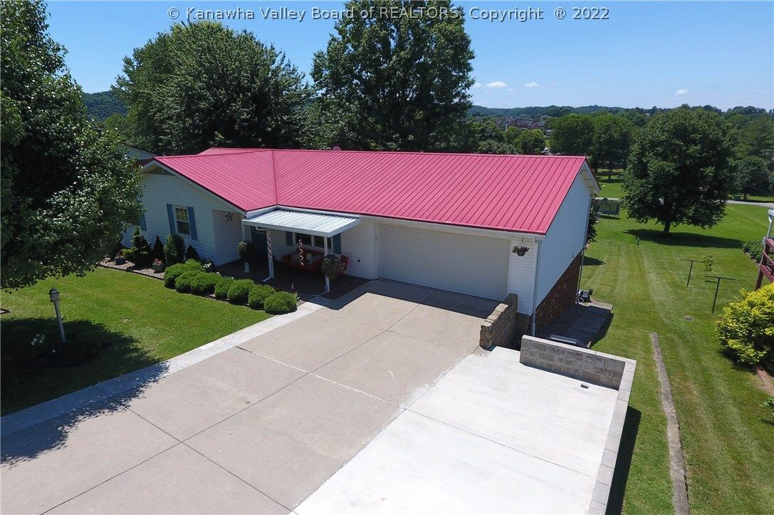 Property Photo: 117 Lynn Knolls WV 25560