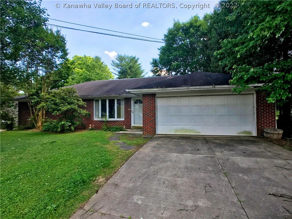 Property Photo: 4327 Teays Valley Road WV 25560