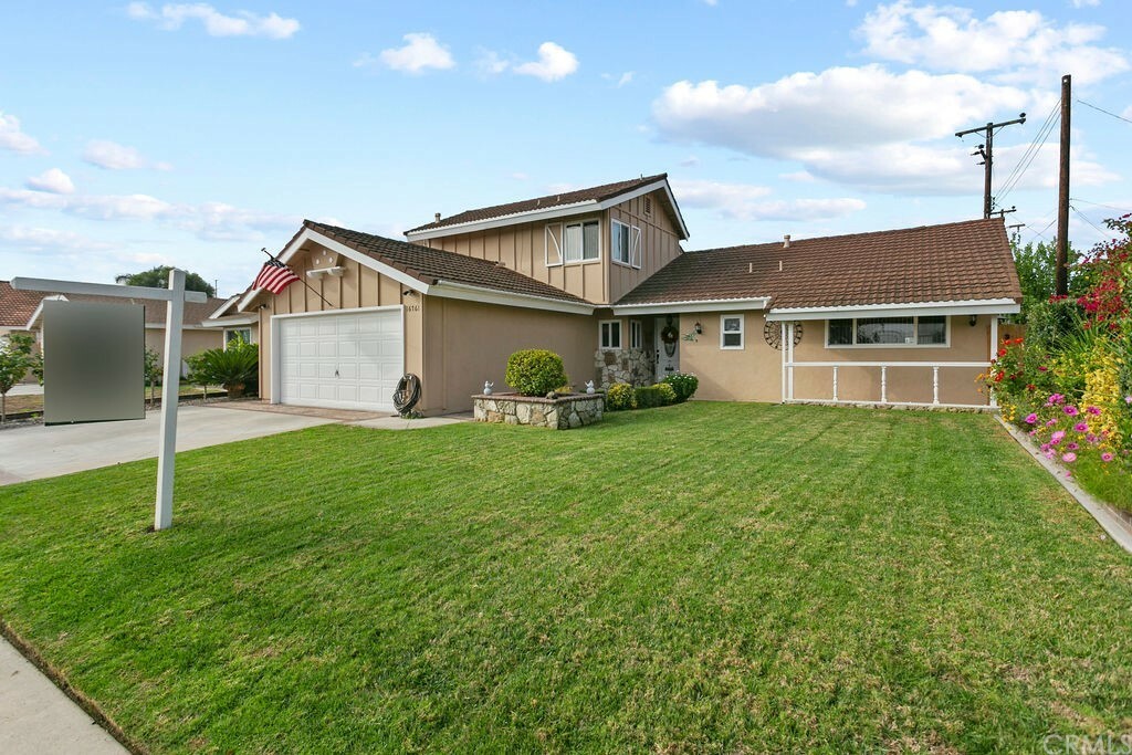 Property Photo:  16761 Montclair Lane  CA 92647 