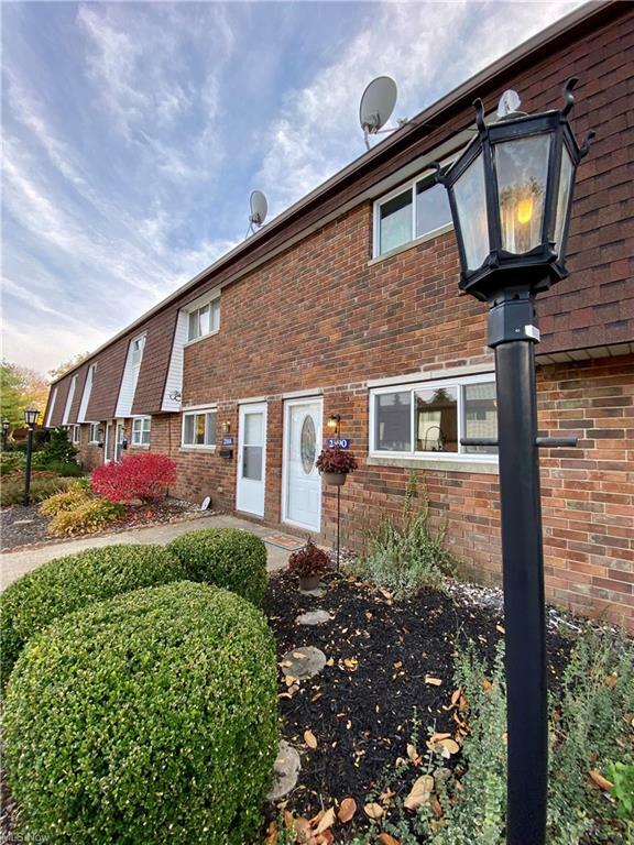 Property Photo: 2590 Shakespeare Lane OH 44011