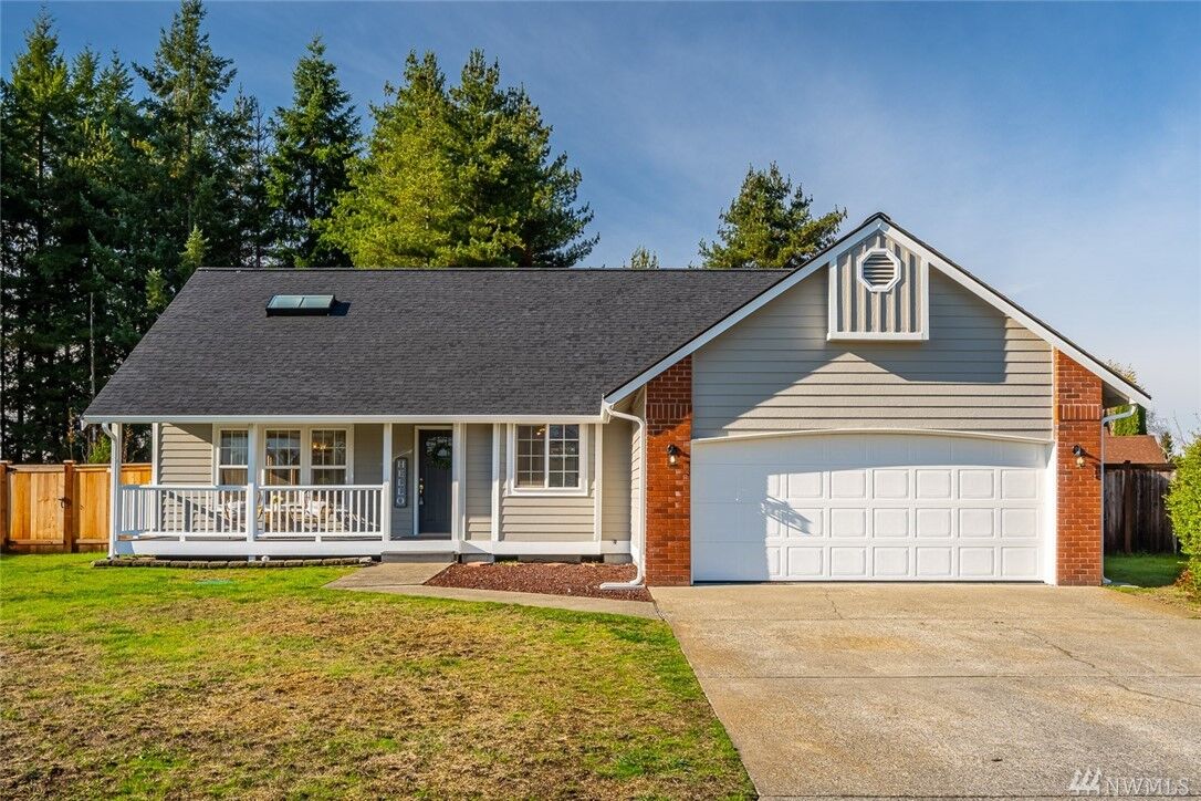 Property Photo: 6205 61st Lp SE WA 98513