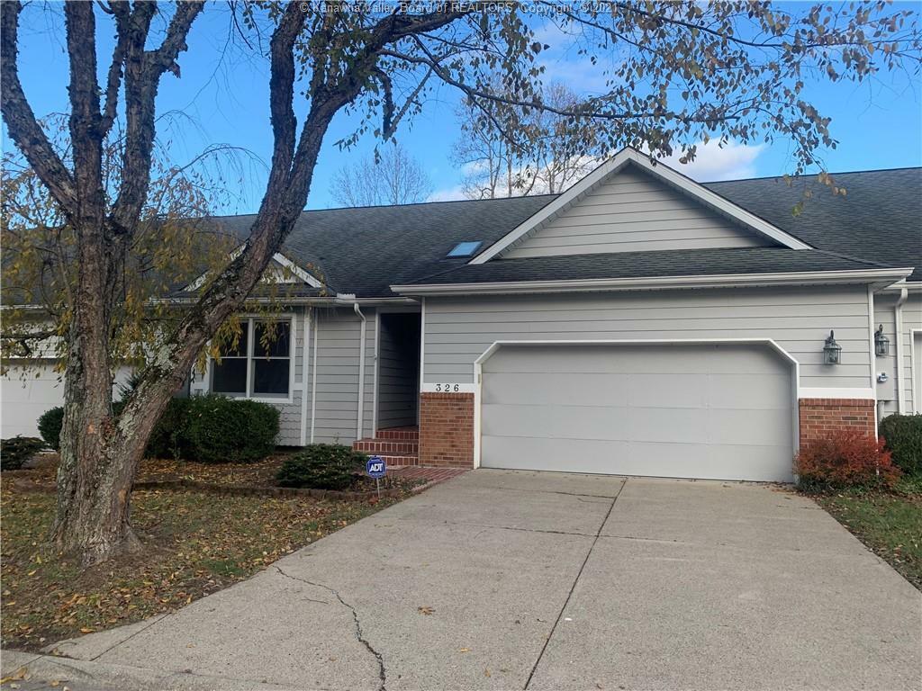 Property Photo: 326 South Pointe Drive WV 25314
