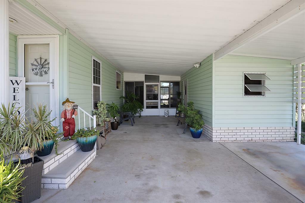 Property Photo:  729 Tangerine Drive  FL 32159 