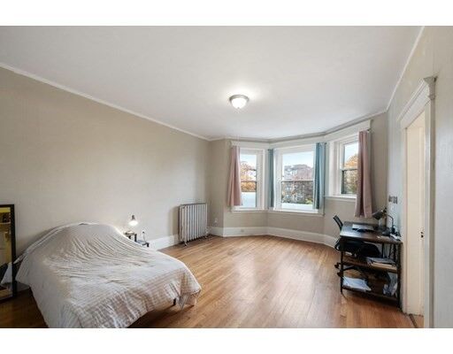 Property Photo:  1258 Commonwealth Ave 8  MA 02134 