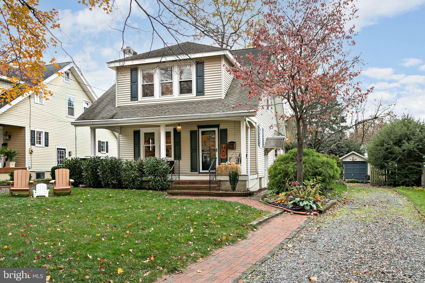 Property Photo:  227 Burrwood Avenue  NJ 08108 