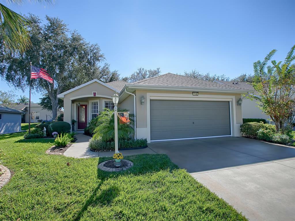 Property Photo:  5140 Aurora Drive  FL 34748 