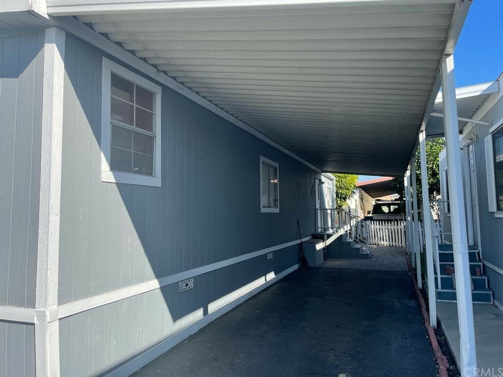 Property Photo:  1045 N Azusa Avenue 90  CA 91722 