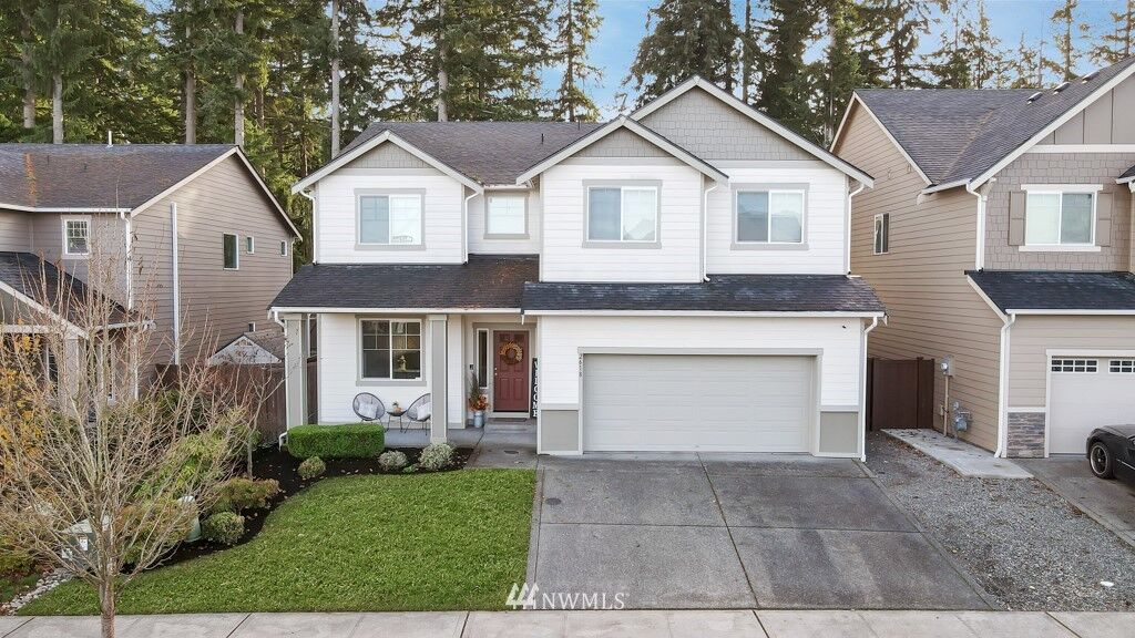 Property Photo:  2618 57th Street SE  WA 98092 