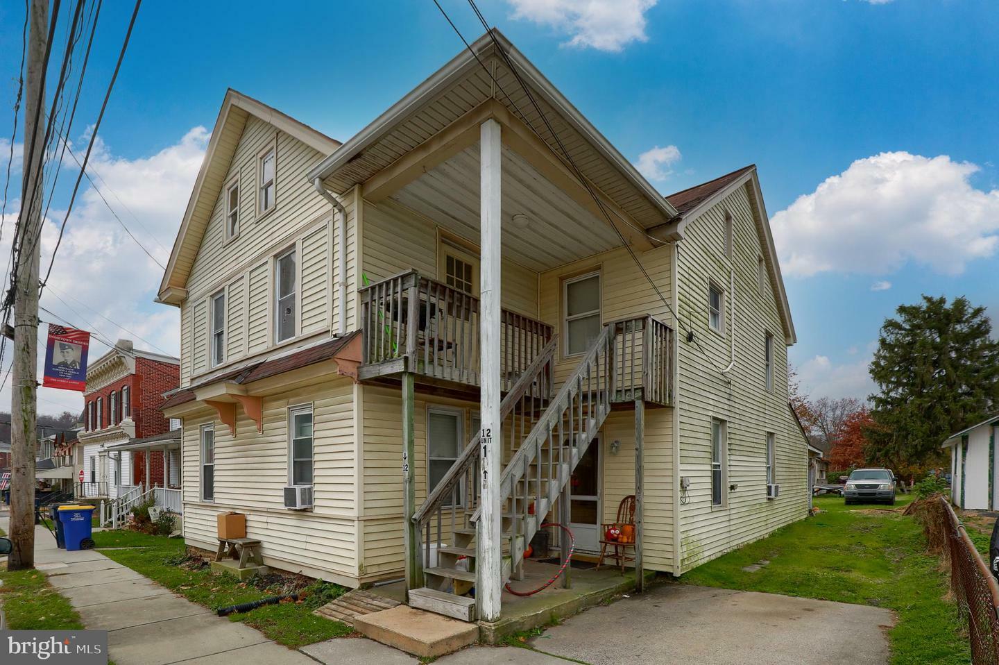 Property Photo:  12-14 N Bridge Street  PA 17509 