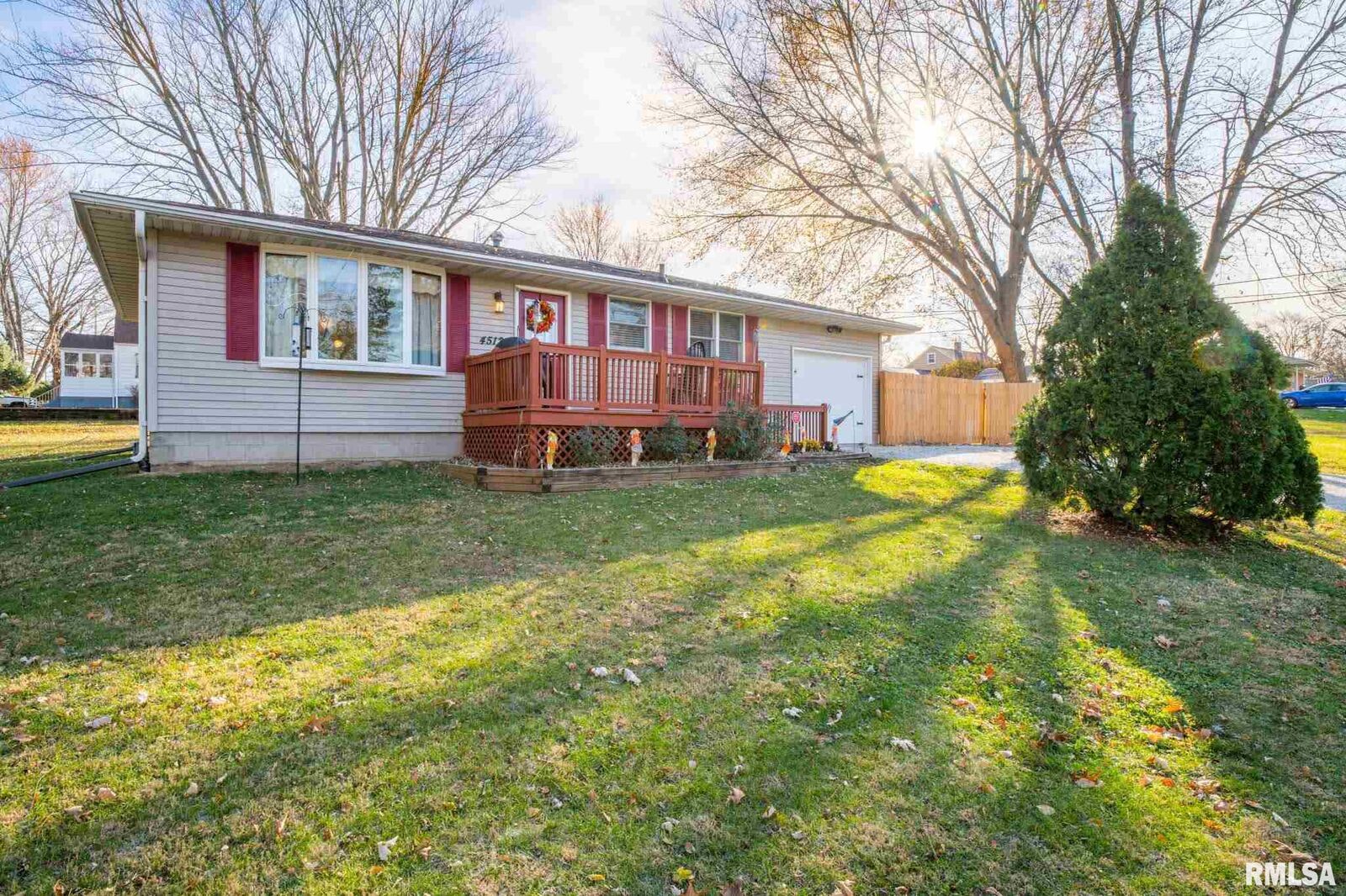 Property Photo: 4512 N Indiana IL 61616