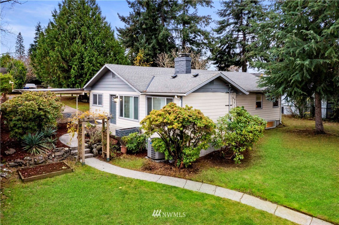 Property Photo: 1719 N Narrows Drive WA 98406