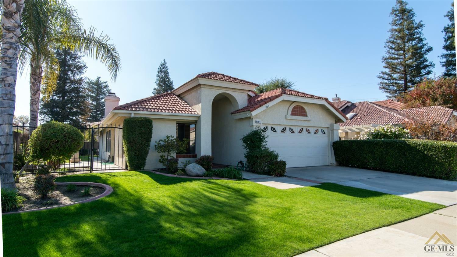 Property Photo:  8205 Norfolk Court  CA 93311 