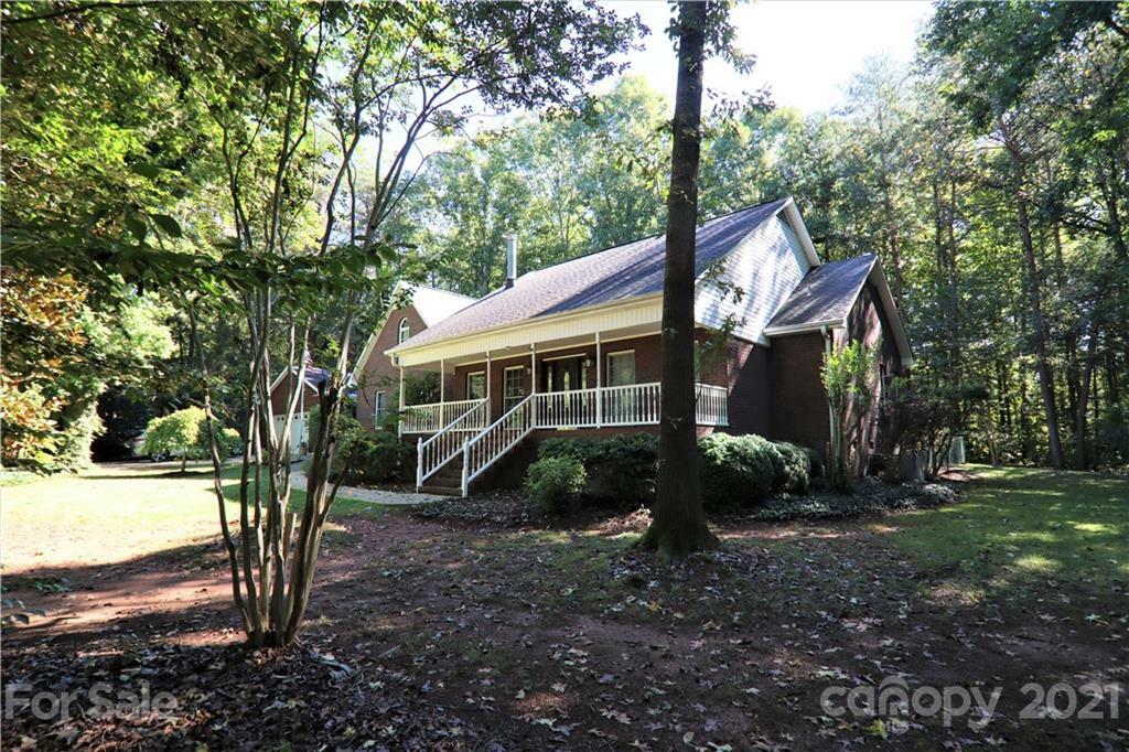 Property Photo:  6252 Meadowview Drive  NC 28036 