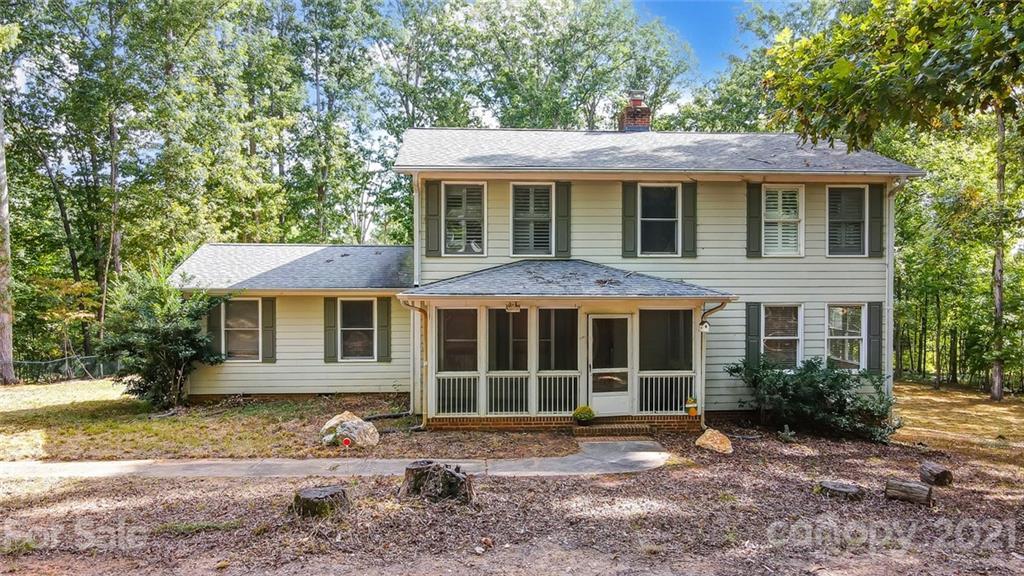 Property Photo:  8503 Viking Drive  NC 28173 