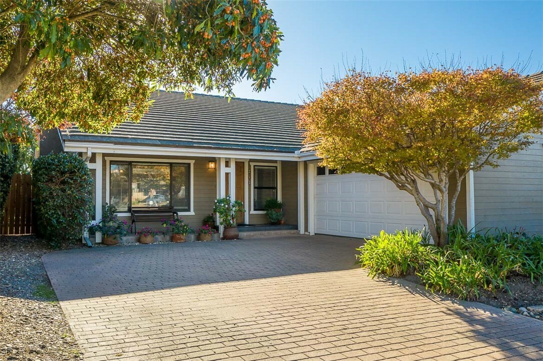 Property Photo:  366 Platino Lane  CA 93420 