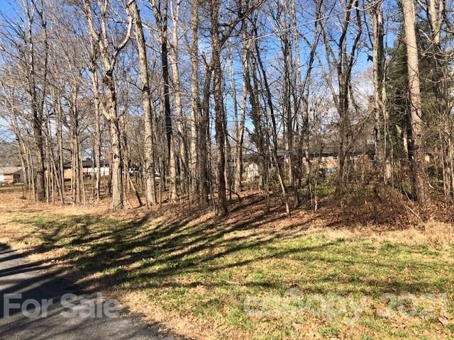 Property Photo:  111 Florence Road  NC 28625 