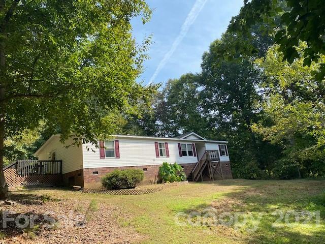 Property Photo:  728 Seven Springs Way  NC 28037 