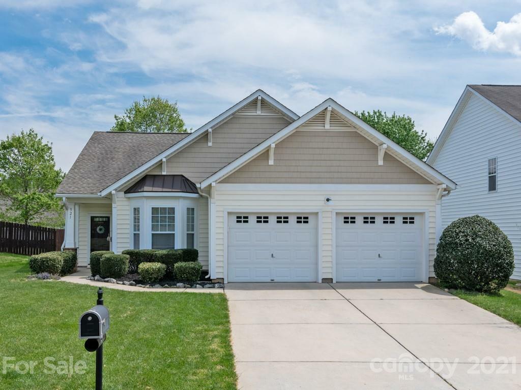 Property Photo: 521 Marblewood Court SC 29708