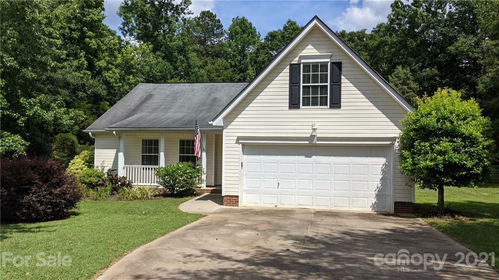 Property Photo:  820 Chipmeadow Lane  SC 29745 