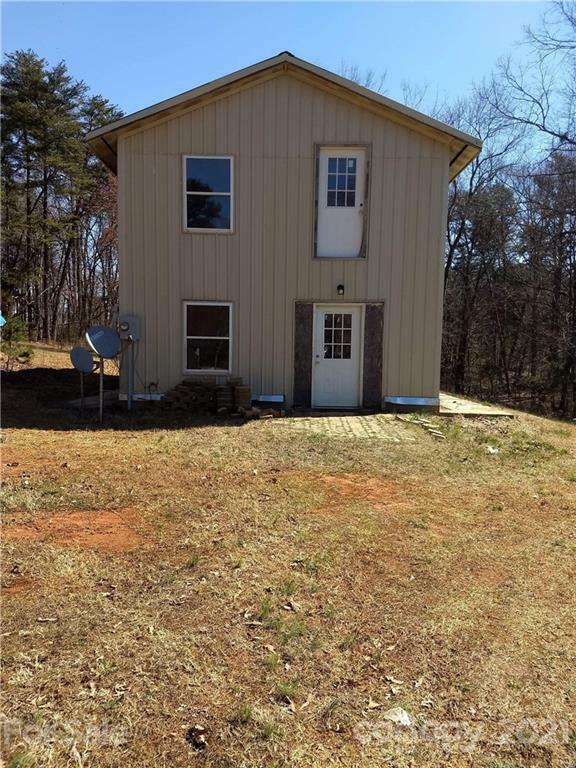 Property Photo:  166 Newland Lane  NC 28625 