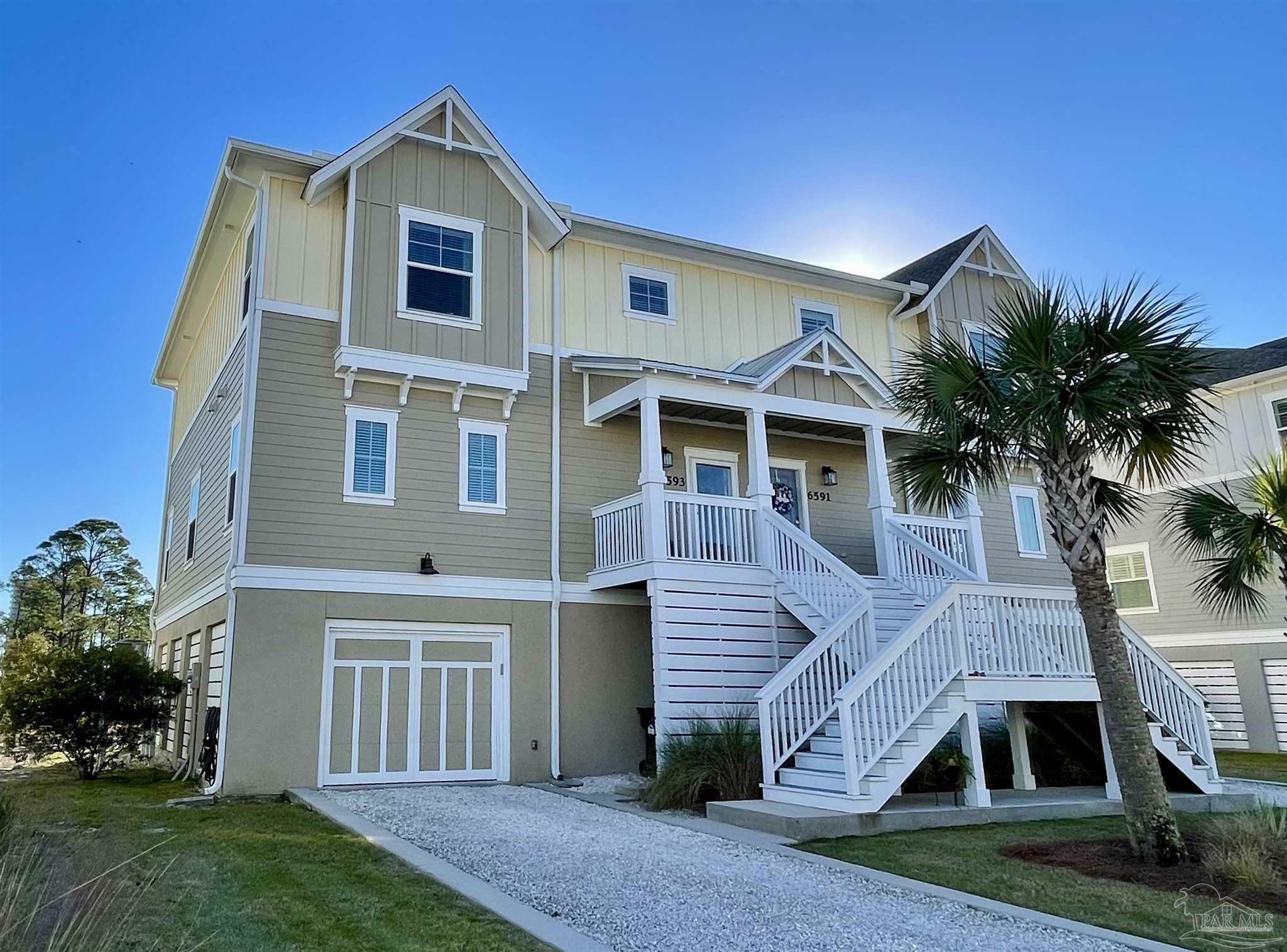 Property Photo: 6593 Carlinga Dr FL 32507