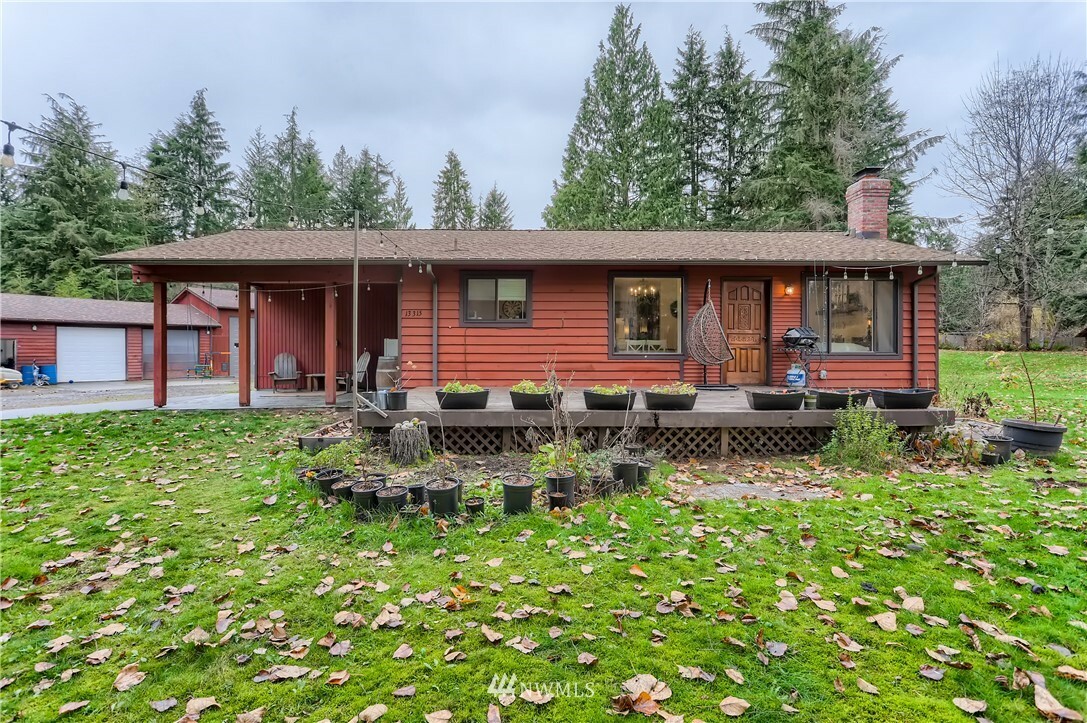 Property Photo:  13315 Odell Road NE  WA 98019 